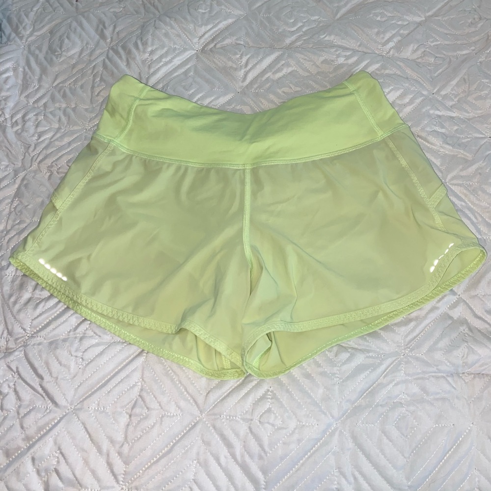 speed up 2.5 lululemon shorts